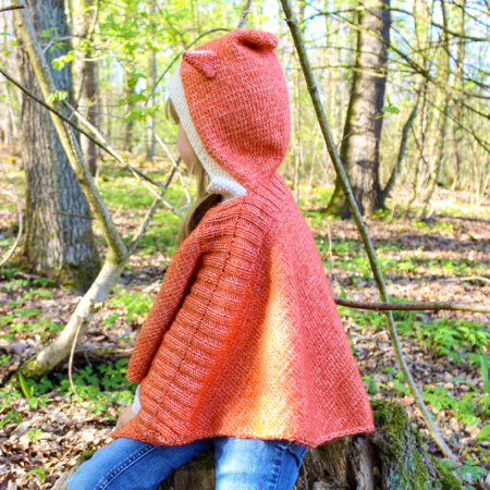 CHILDREN’S Poncho - Fox SIZE: 104/110 A Knitting Pattern By  Totalwollig