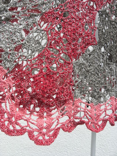 Poncho "ROSENHOLZ" mit 2 Bobbels Woolly Hugs häkeln