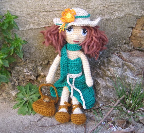 Crochet doll pattern - summer outfit