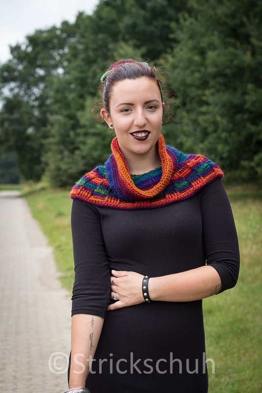 Rollkragenponcho - Bild 8