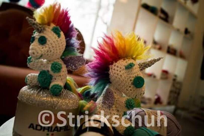 Strickschuhs Einhorn