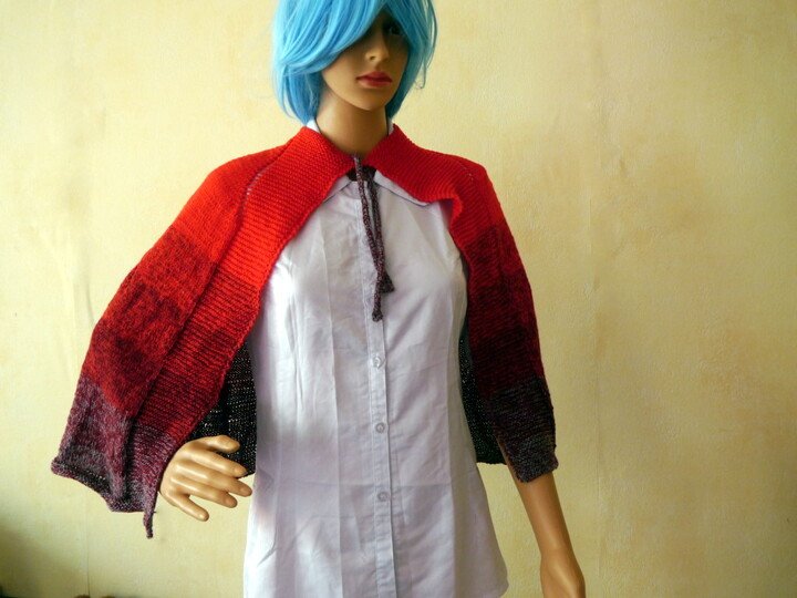 DIY Women's Knitted Cape - Fashionable & Creative