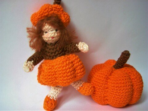 Häkelanleitung Blumenkind Kürbis