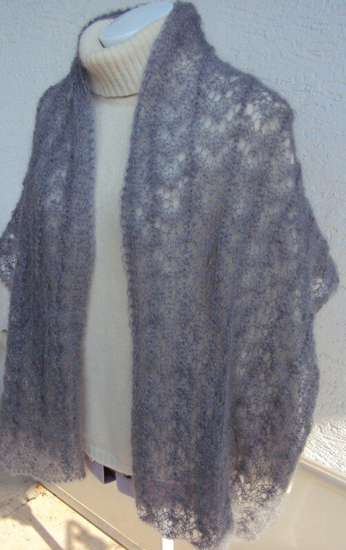 Lace Schal aus Kid-Silk in Grau