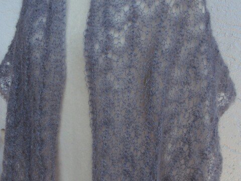 Lace Schal aus Kid-Silk in Grau