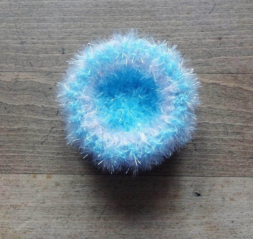 gehäkelter Putzschwamm in Streifen- Optik - Bild 3