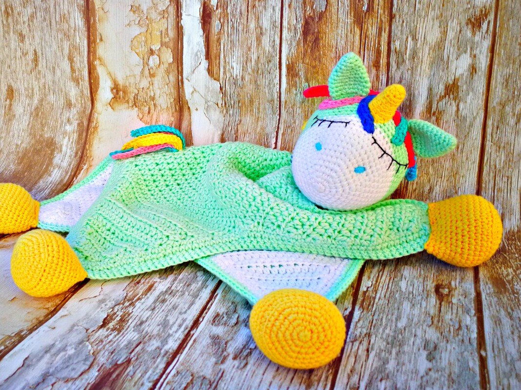 Schmusetuch "schlummerndes Babyeinhorn" - Bild 6