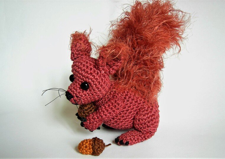 Häkelanleitung Eichhörnchen Kiki
