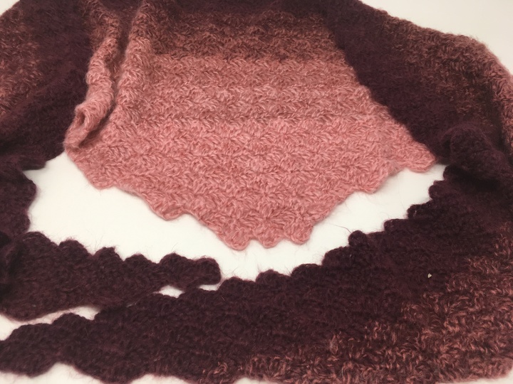 Tuch "Flache Flügel" mit 1 Bobbel Woolly Hugs-COTTON oder MOHAIR häkeln