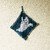 Doppelt gestrickter Topflappen mit einem fürchterlichen Gespenst