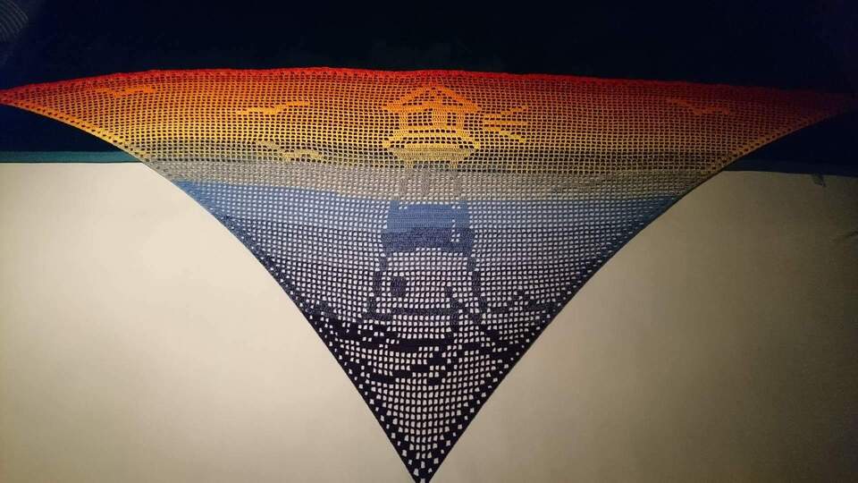 Motivtuch Leuchtturm, Dreieckstuch, Häkelanleitung