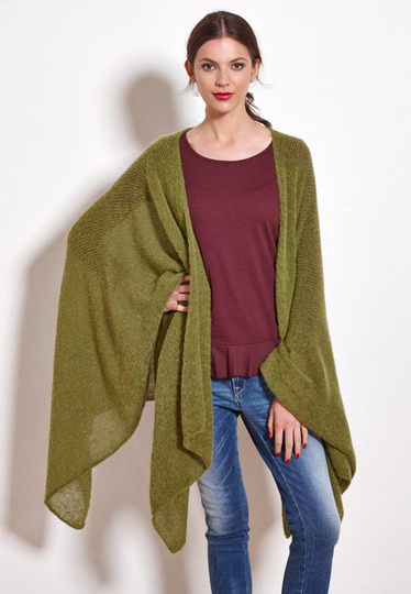 Gestricktes Cape "Jamie"