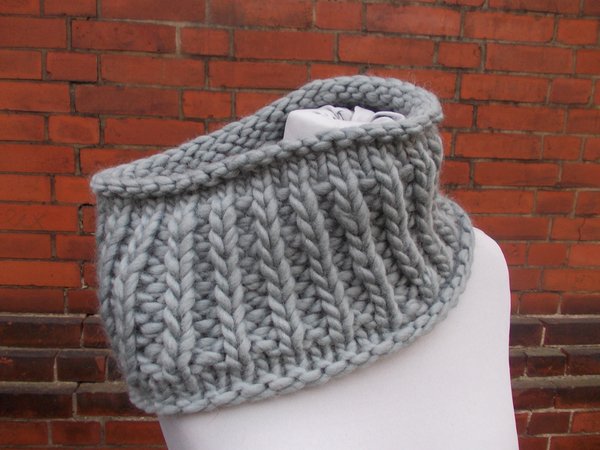 knit pattern circle scarf, loop, snood, shawl, quick and ...