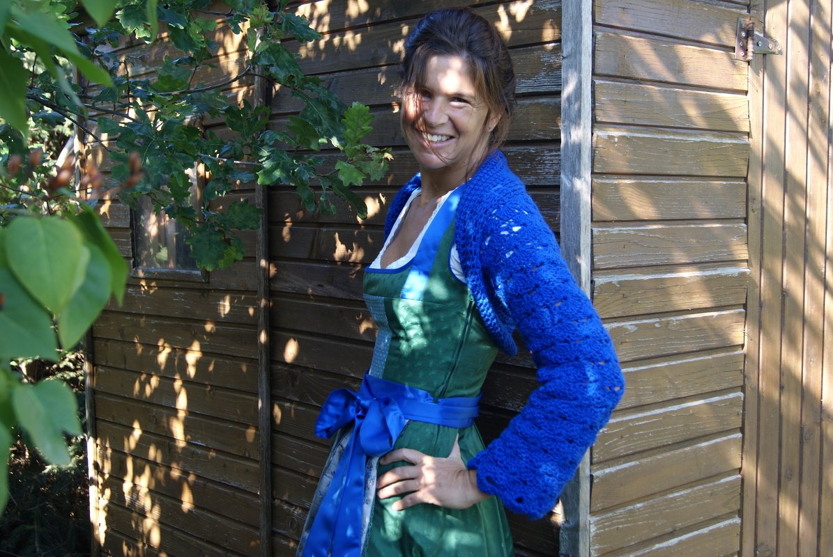 Trachten-Weste/ Trachten-Bolero (leicht an alle Größen anzupassen) - Crochet