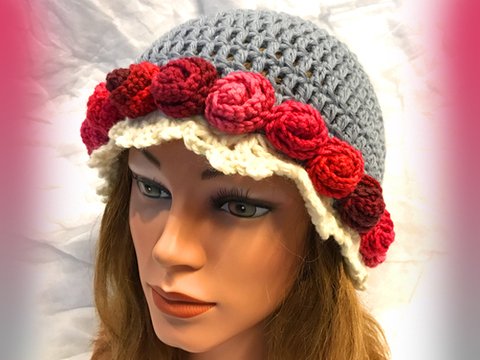 bezaubernde Mütze "Rosenglück"