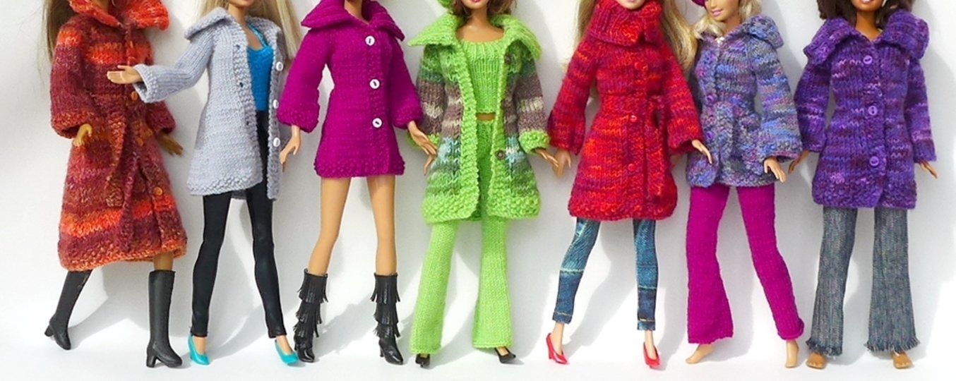 Strickanleitung: Strickjacke und Mütze für kleine Anziehpuppen