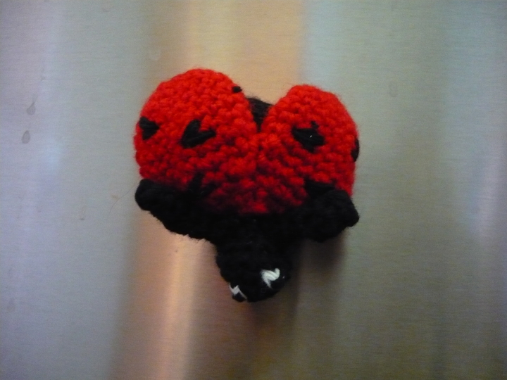 Häkelanleitung Marienkäfer Magnet