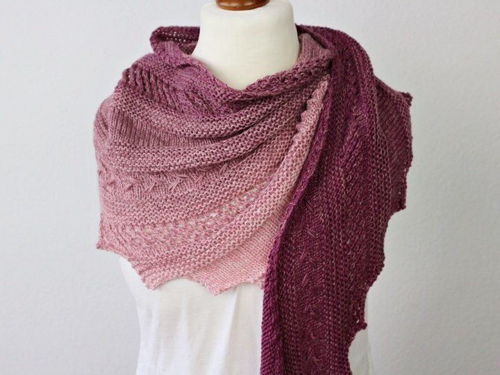 Strickanleitung Tuch einfach – luftiges Drachenschwanz-Tuch für Anfänger