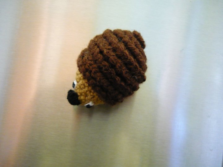 Häkelanleitung Igel Magnet