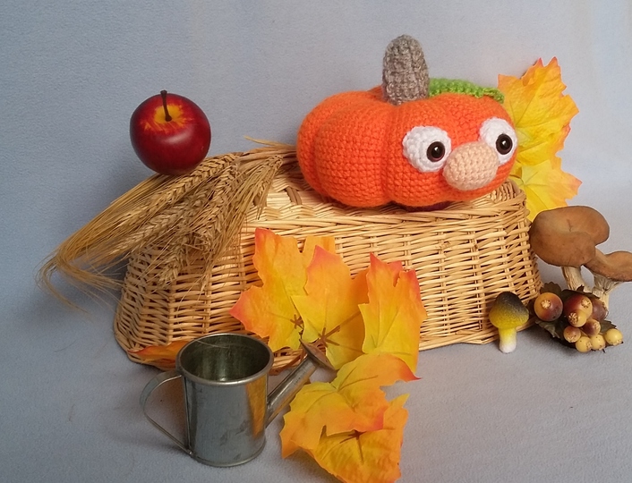 Crochet pattern Kuno the pumpkin