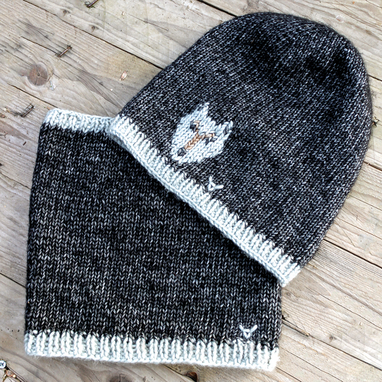 Set Strickanleitung Mütze und Loop Wolf Größe Kind 4-6 Jahre