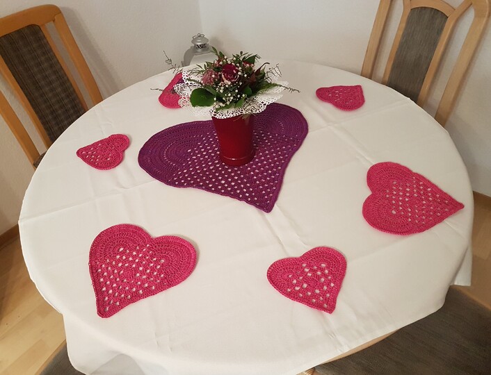 HerzchenDeckchen, Häkelanleitung, Größe individuell anpassbar