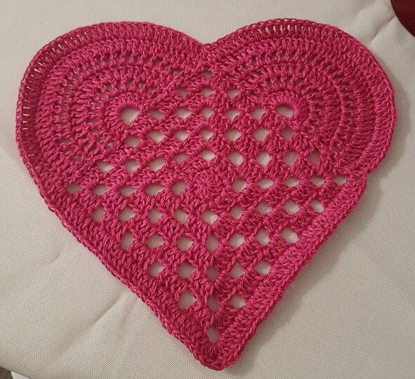 HerzchenDeckchen, Häkelanleitung, Größe individuell anpassbar