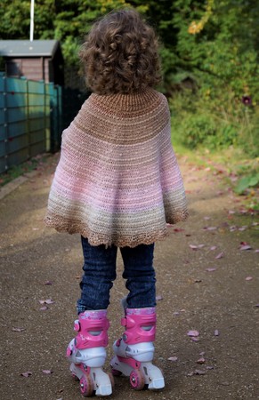 Häkelanleitung Poncho (alle Größen)