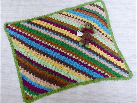 "Sweet Leon" gehäkelte Baby- / Kinderdecke