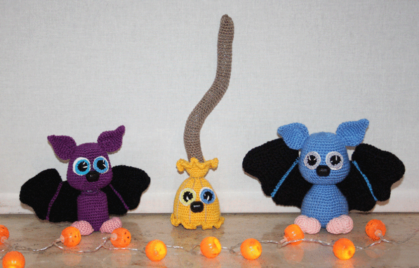 Halloween: „Hexen mit Besen und Fledermäusen“