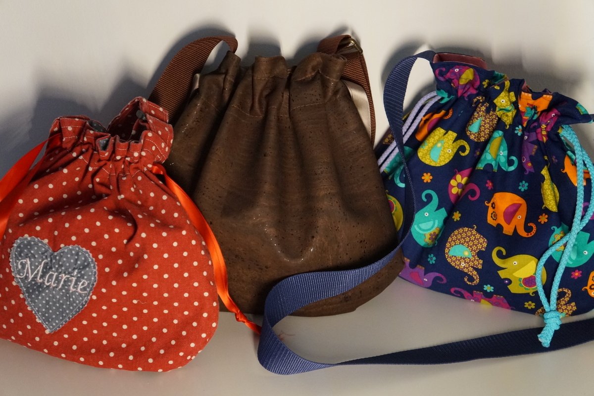 Nähanleitung und Schnitt in zwei Größen für die Tasche Marie