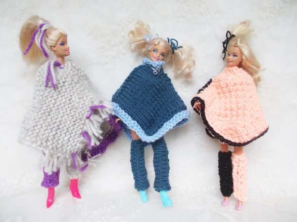 Puppenkleidung passend für Barbiepuppe Hose,Pullover,Pudelmütze Handarbeit 
