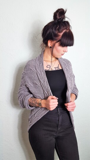 88 Strickanleitung Seelenwärmer Zopfmuster Bella 2