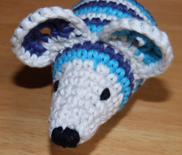 Häkelanleitung Baby-Rassel "Maus"