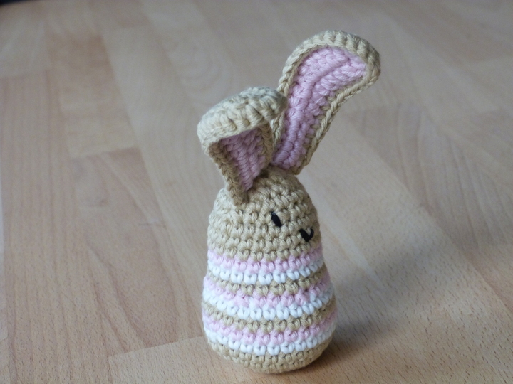 Häkelanleitung Baby-Rassel "Hase", auch als Oster-Deko