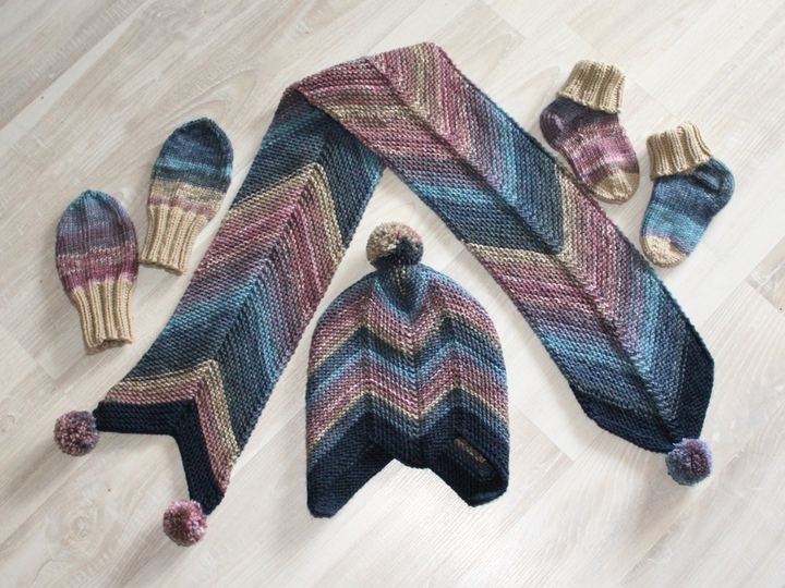 Strickanleitung Baby-Set, Mütze,Schal, Handschuhe, Söckchen, 4 - 10 Monate