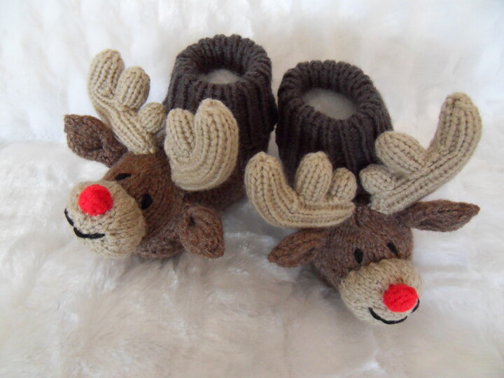 Strickanleitung Rudolph das kleine Rentier Babyschühchen