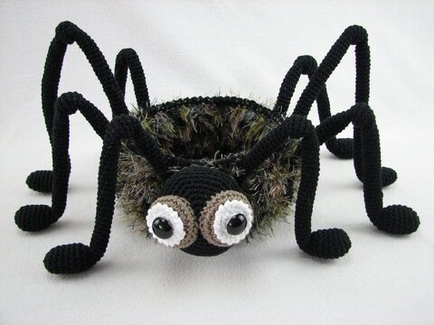 Häkelanleitung Körbchen "Spinne"