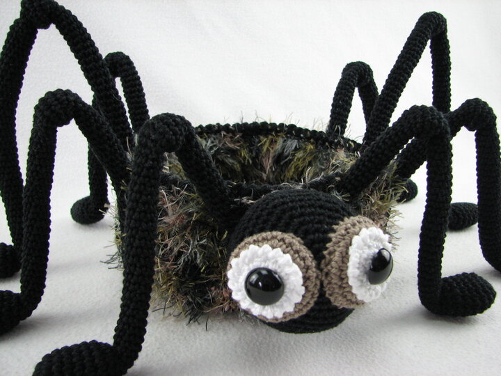 Häkelanleitung Körbchen "Spinne"