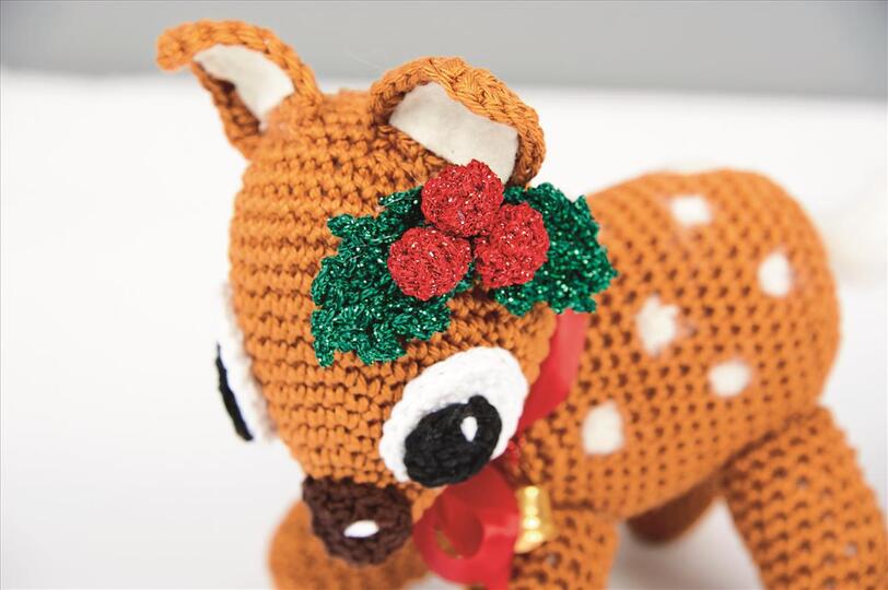 Amigurumi Rehkitz mit glitzerndem Haar-Weihnachtsschmuck