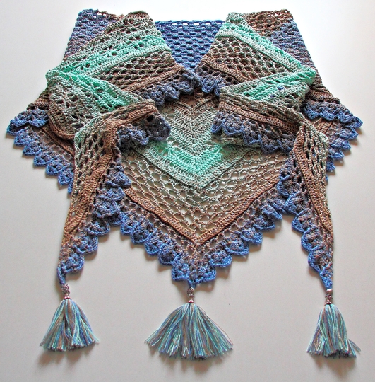 Crochet pattern shawl Prairie