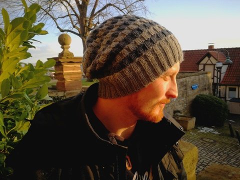 Strickanleitung Beanie für Männer und Frauen