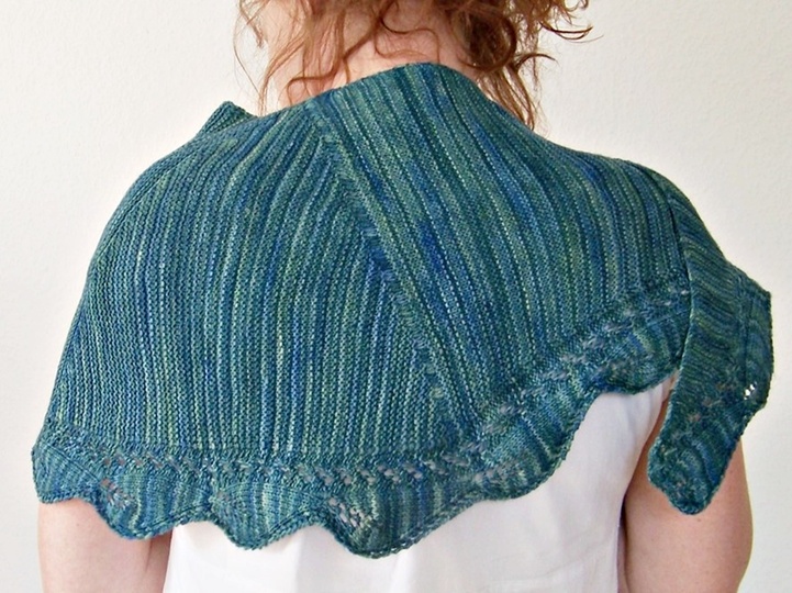 Knitting Pattern PDF Shawl – elegant crescent shaped design with lace edge