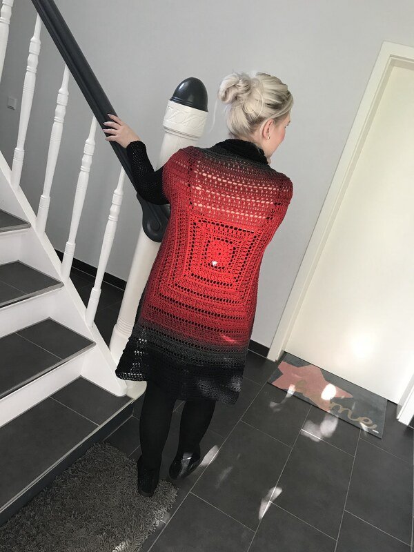 Häkelanleitung Jacke "Dracula"