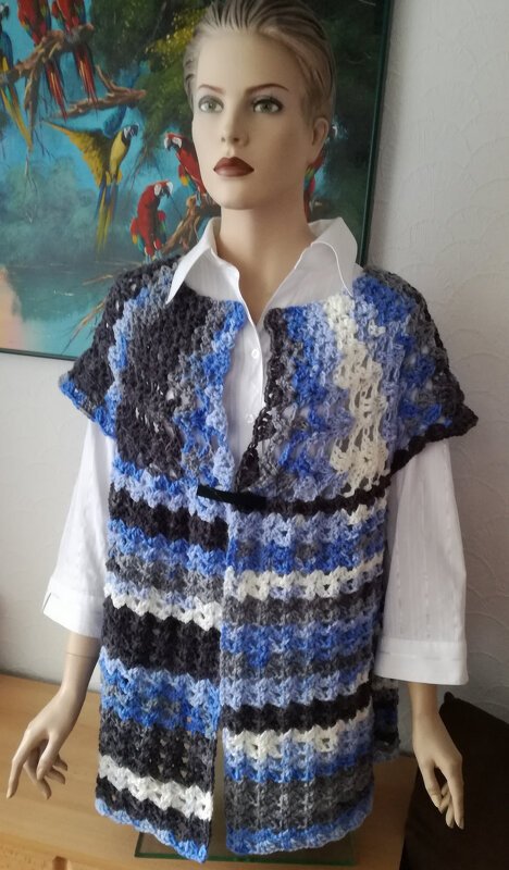 Häkelanleitung Jacke / Weste " Wellenreiter " Größe : 36 / 38 - 52 / 54