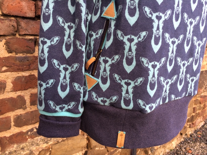 Schnittmuster und Nähanleitung Hoodie Julia