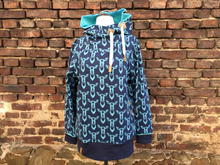 Schnittmuster und Nähanleitung Hoodie Julia