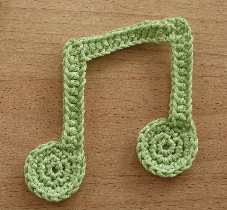 Häkelanleitung für Applikationen: Notenschlüssel und Noten - Bild 3