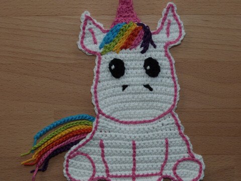 Häkelanleitung für eine niedliche Einhorn-Applikation
