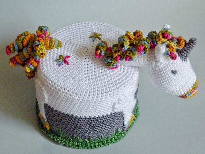 Klorollenhut Einhorn, Häkelanleitung